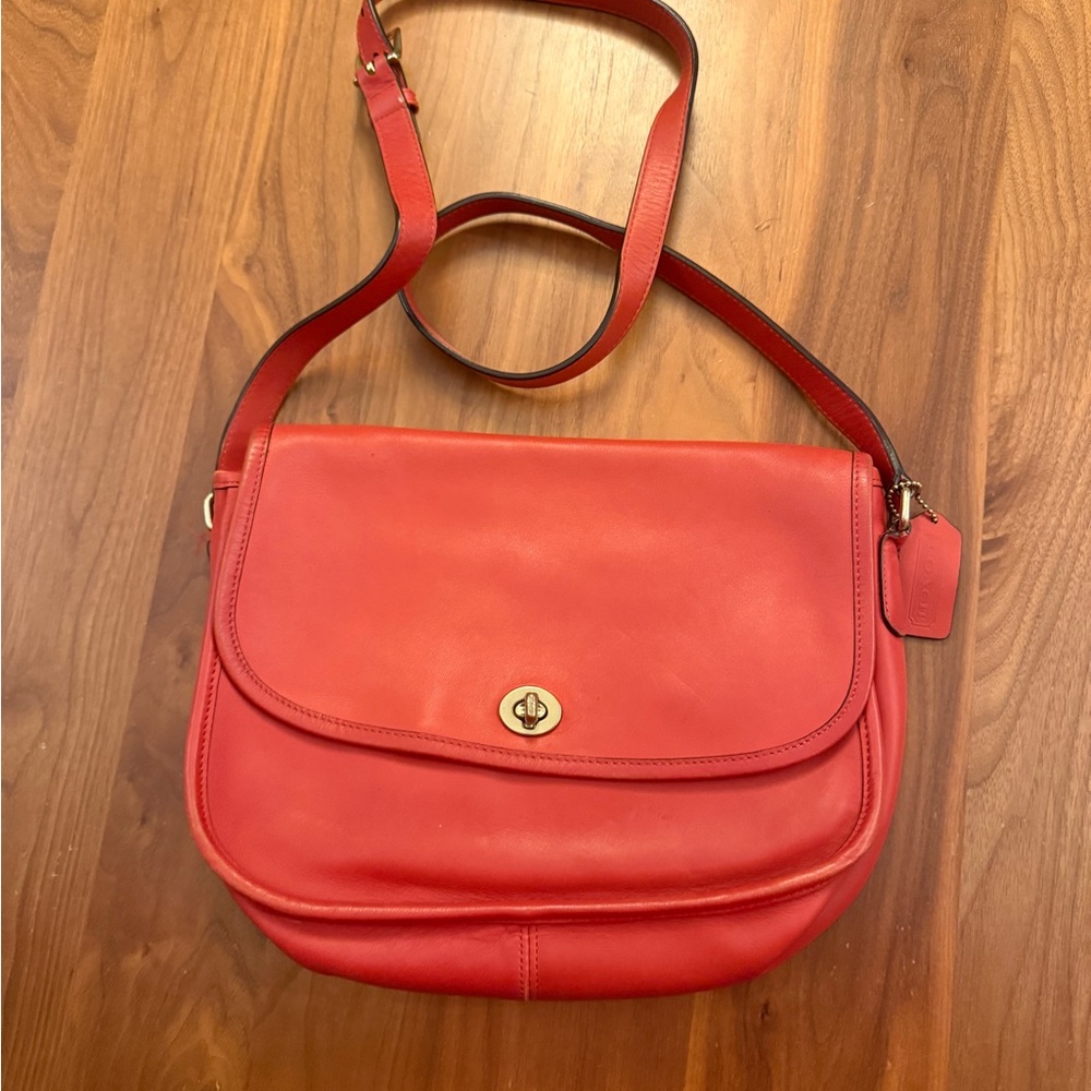 Coach WHOLE SET: Women's Bag, Wallet, Zip bag, Tassle
